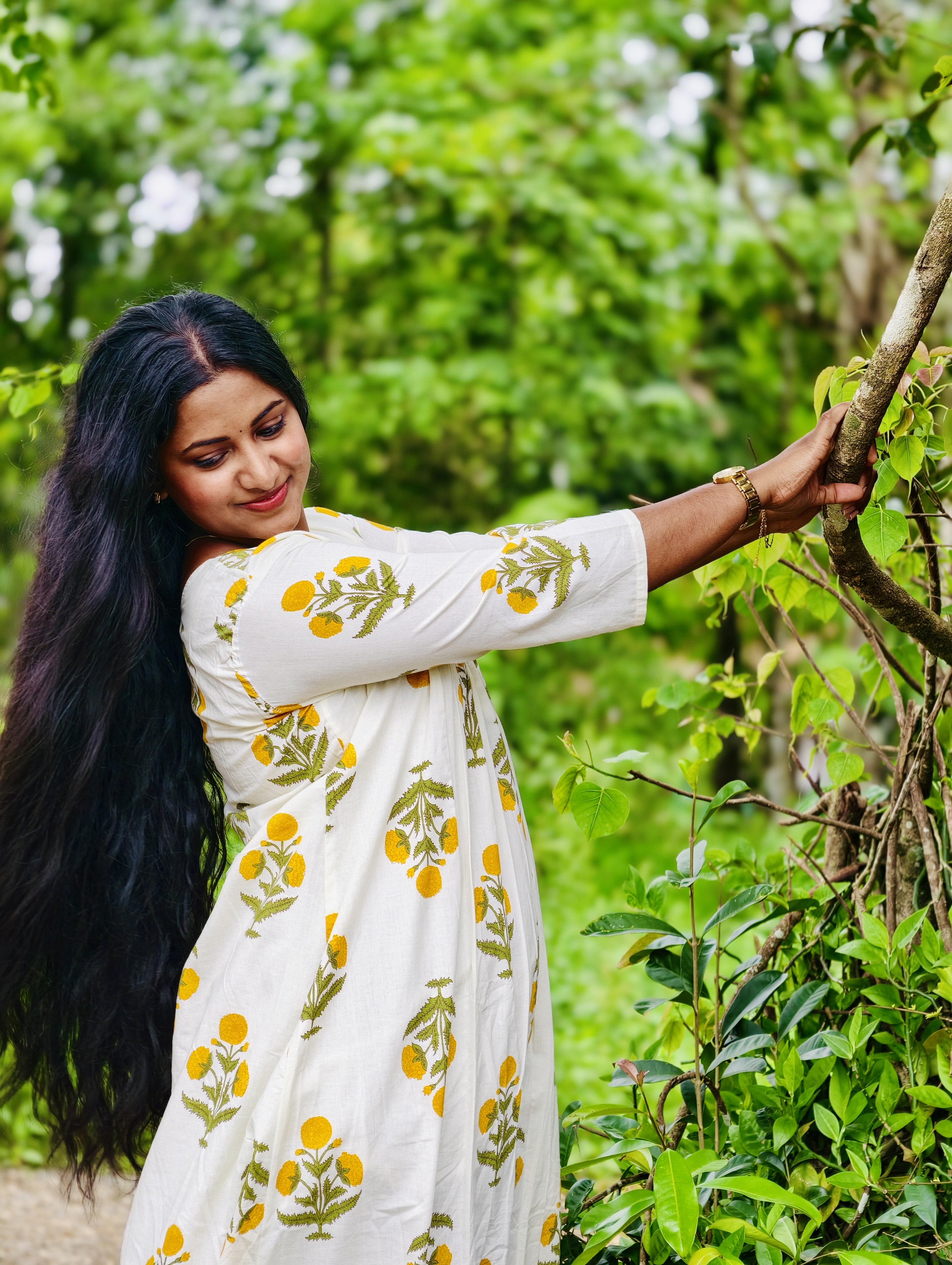 White Kurta with Yellow Flower Print