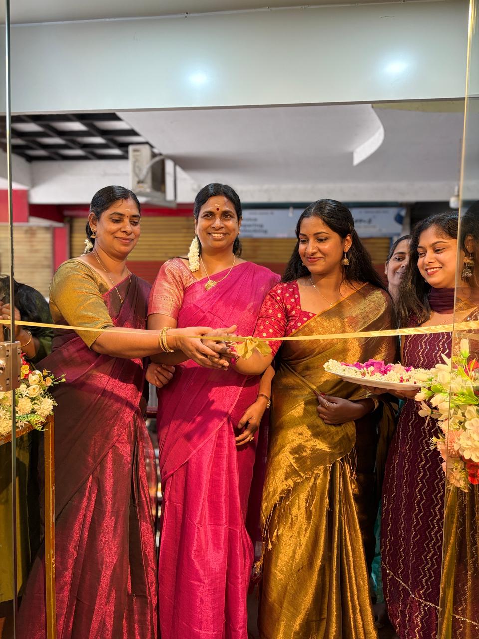The face behind Sanara Styles — Handpicked Ethnic Fashion from Sulthan Bathery